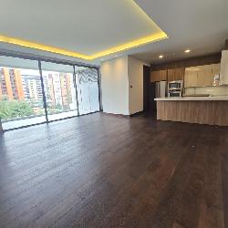 Apartamento de Lujo en renta o venta zona 14