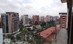 Apartamento de 1 Habitación en Renta en Zona 10 