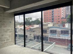 Oficina Nueva en Renta Edificio 01010 zona 10          