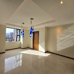 Amplio Apartamento en venta zona 10 Guatemala