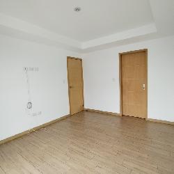 Apartamento en alquiler de 3 habitaciones en zona 10