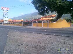 Alquilo Local en Rio Hondo Zacapa 