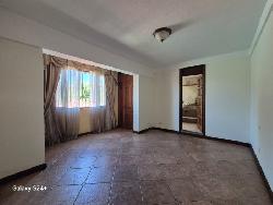 CASA EN #RENTA Y #VENTA EN ZONA 12