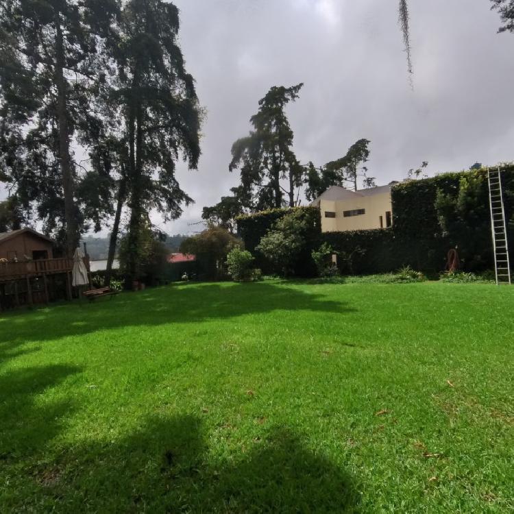 Residencia de Lujo en el Socorro, Santa Catarina Pinula