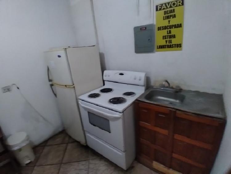 En renta habitación en zona 15 Colonia Tecún Umán