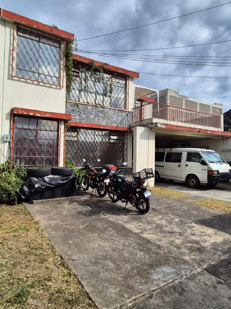 Casa en Venta cercana a la Calle Montúfar en Zona 9