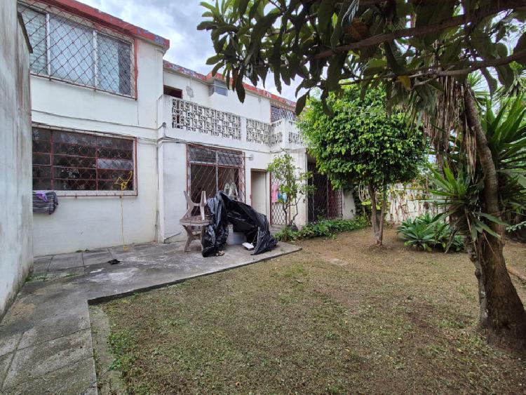 Casa en Venta cercana a la Calle Montúfar en Zona 9