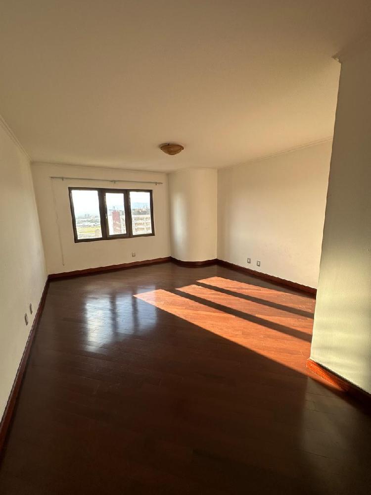 Apartamento amplio en Alquiler en Zona 14 Guatemala