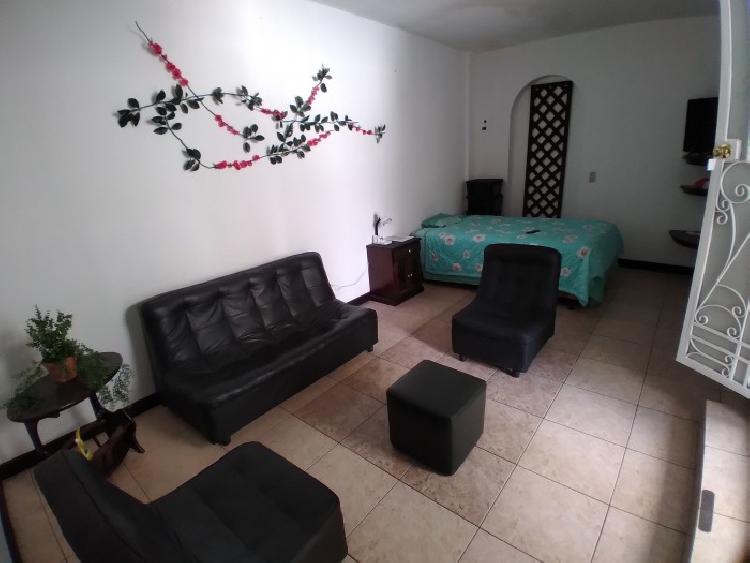 En renta habitación en zona 15 Colonia Tecún Umán