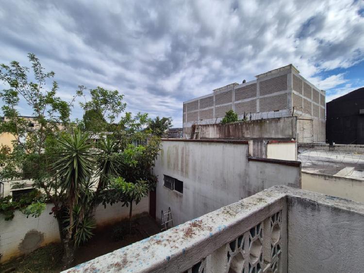 Casa en Venta cercana a la Calle Montúfar en Zona 9