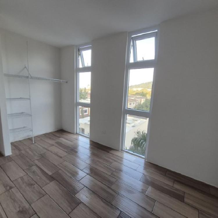 Apartamento en alquiler Bosques de San Nicolás