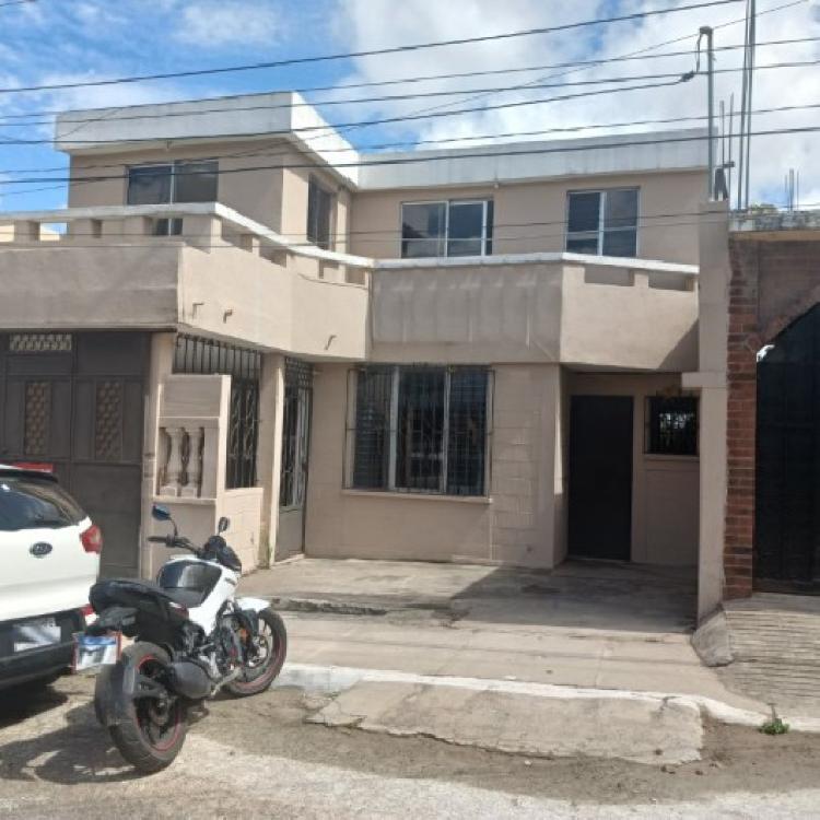 Casa en Venta en Lomas de San Jacinto Zona 10 Mixco