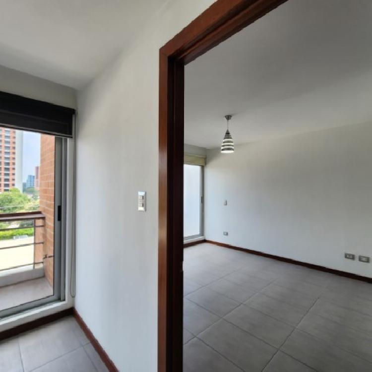 Apartamento en Renta Edificio Alandra Zona 10 Guatemala