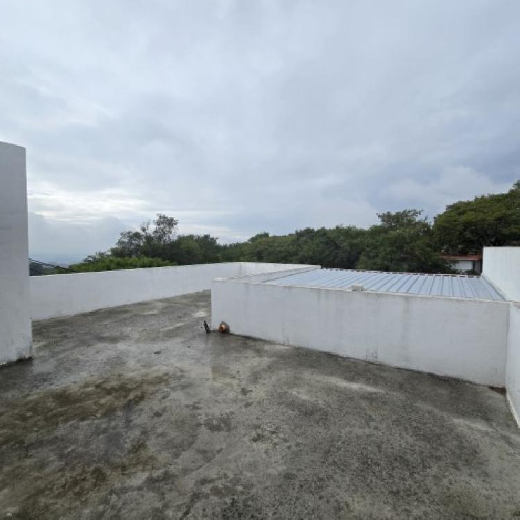 Casa en Renta San Cristóbal, para residencia u oficinas