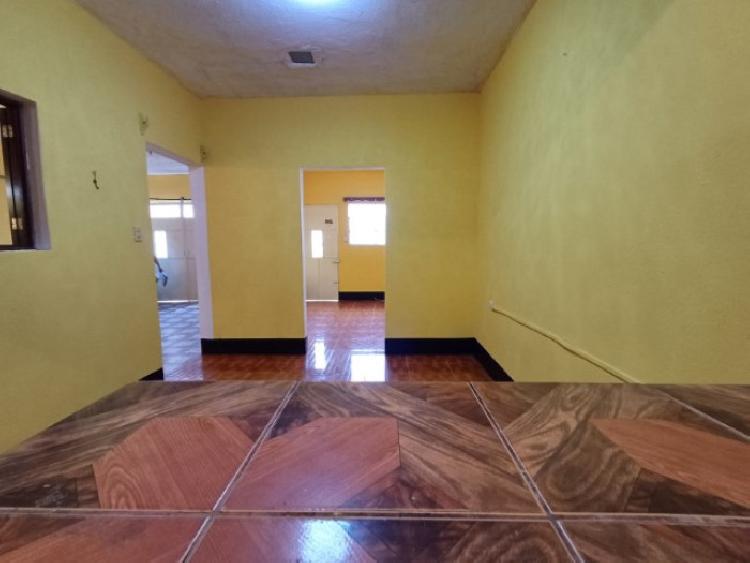 Casa en Renta Colonia 10 de Mayo Zona 6 Mixco