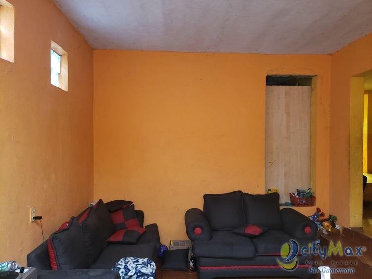 Amplia Casa en Venta en Colonia Toledo Zona 11 