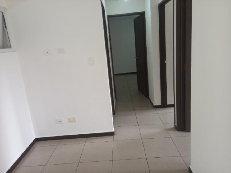 Apartamento en Venta Parque 7 Calzada Roosevelt - Final