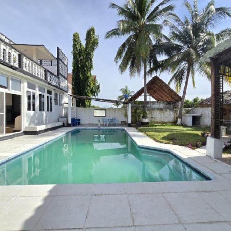 Casa Amueblada en Venta Puerto de San José, Escuintla