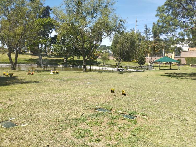 Terreno de 6 criptas en Venta en Cementerio Las Flores 