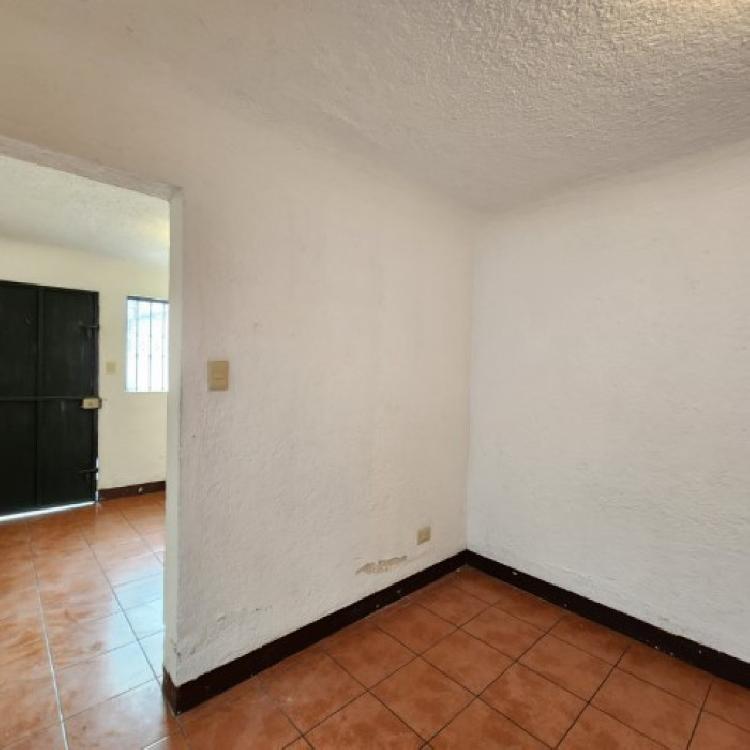 Casa en Venta Pinares de San Cristóbal, Guatemala