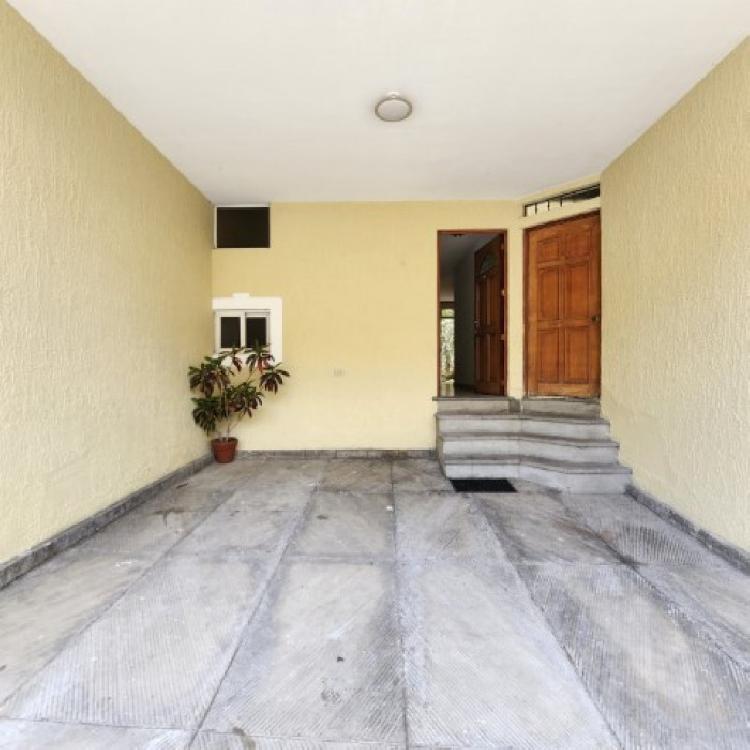 Casa en Venta San Cristóbal en Bulevar Principal