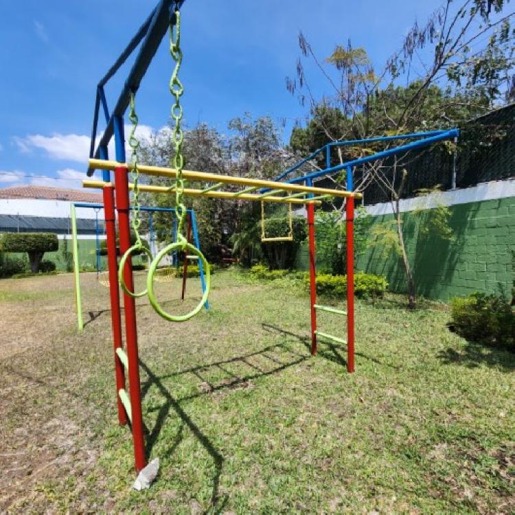 Casa en Renta Condominio sobre Bulevar San Cristóbal