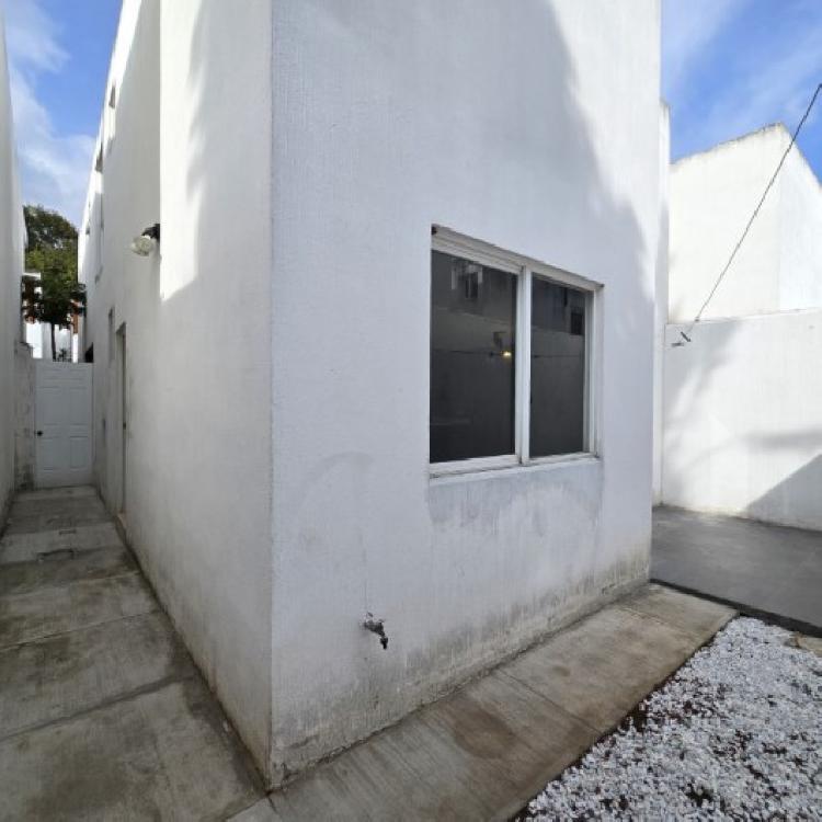 Casa en Venta Jardines de San Cristóbal, Sector A-10