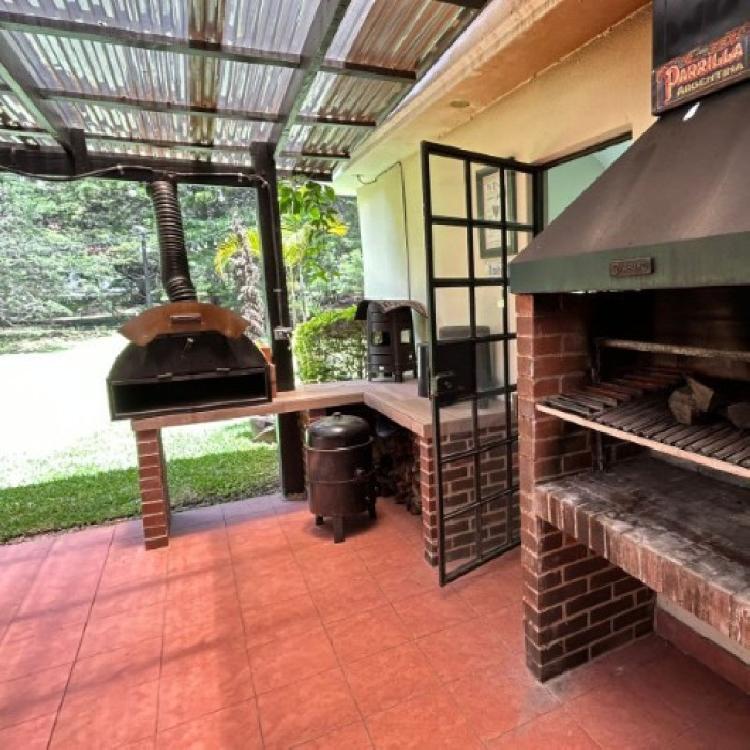 Casa Amueblada en Renta Hacienda Country Club