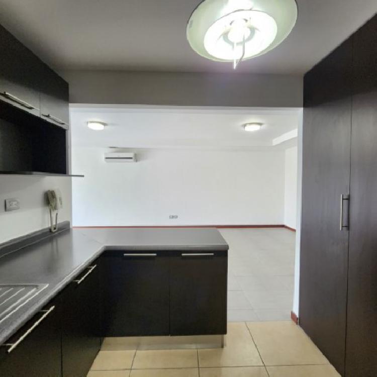 Apartamento en Renta Edificio Alandra Zona 10 Guatemala