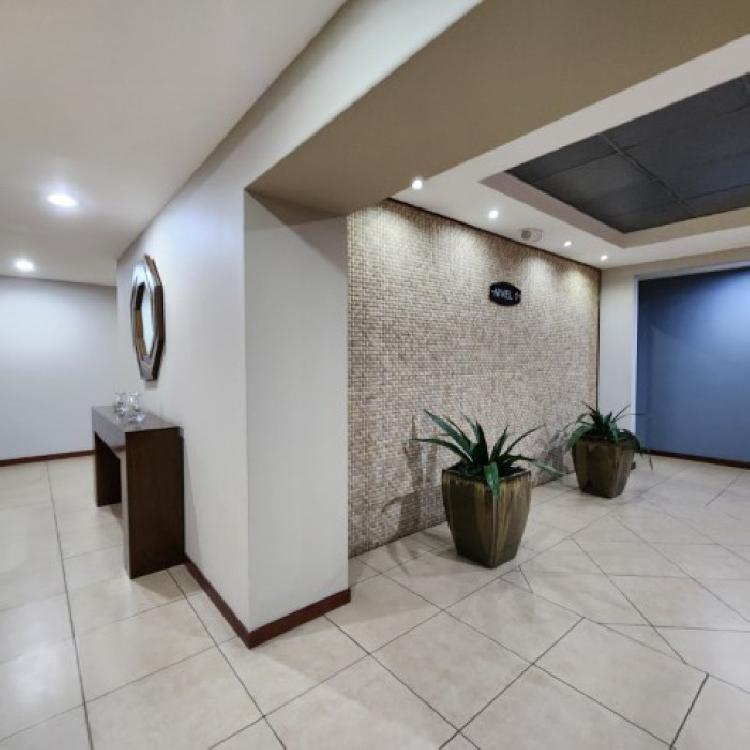 Apartamento en Renta Edificio Alandra Zona 10 Guatemala