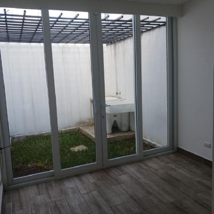 Apartamento en Renta Balcones de San Cristóbal