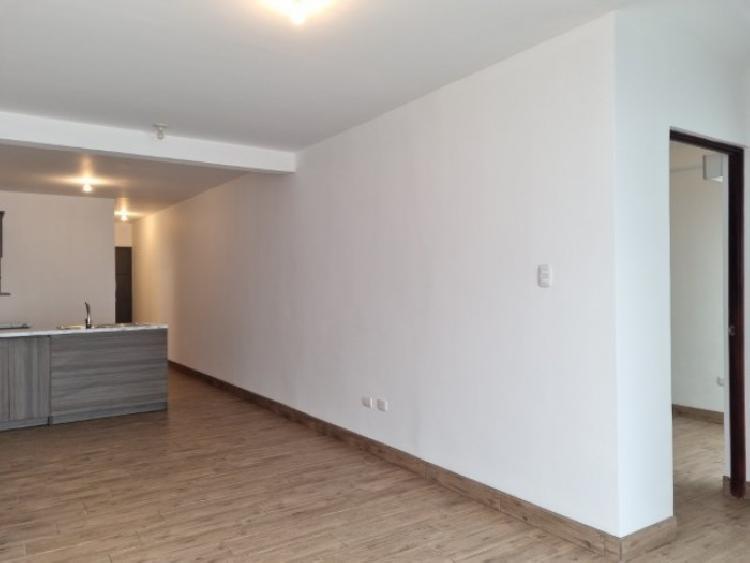 Apartamento en Renta San Cristóbal, con jardín interior