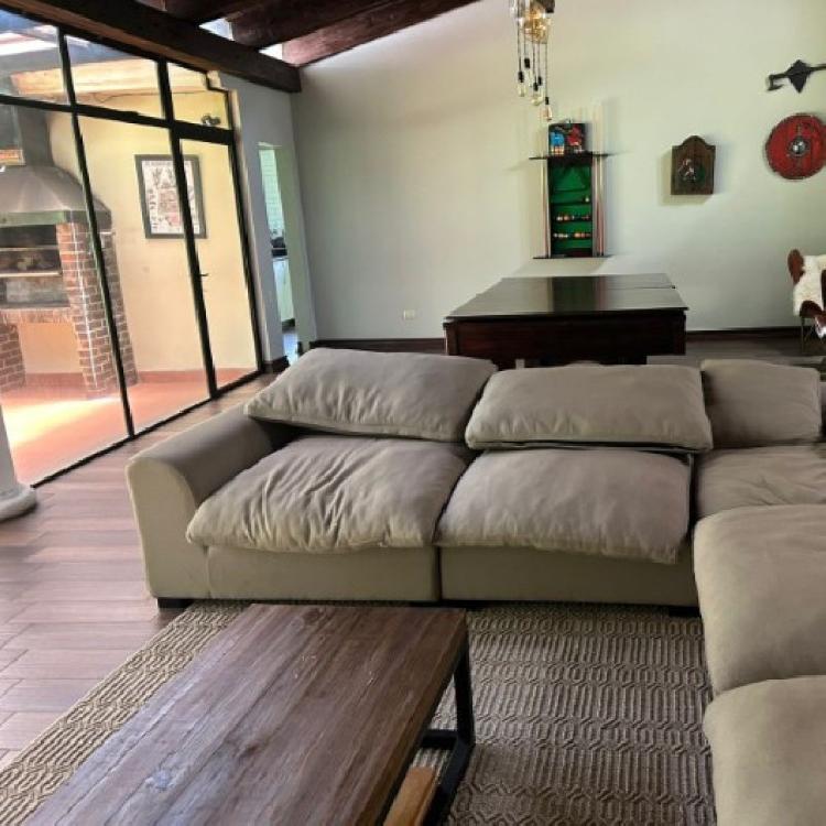 Casa Amueblada en Renta Hacienda Country Club