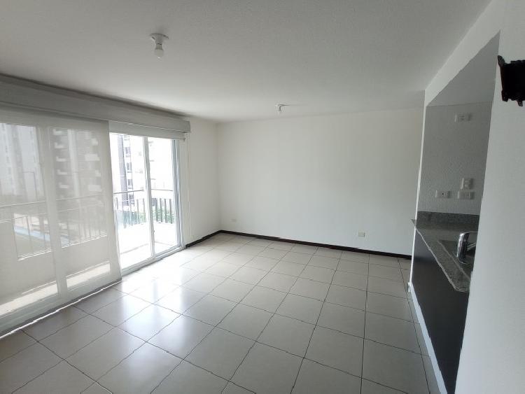 Apartamento en Venta y Renta Parque 7 Roosevelt - Final