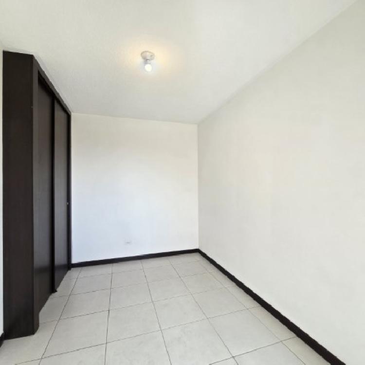 Apartamento en Renta Zona 11 Vistas de Las Charcas