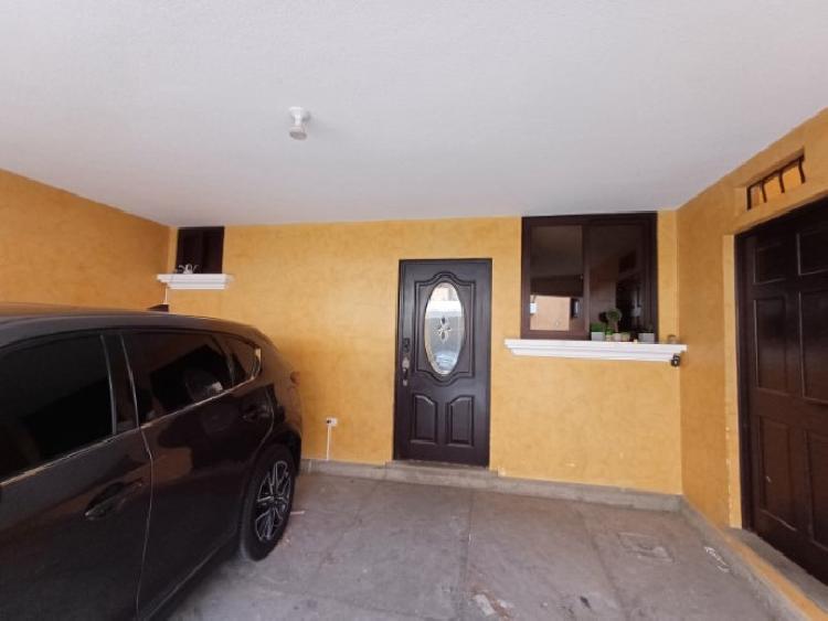 Casa en Venta Quintas Los Encinos Zona 7 de Mixco