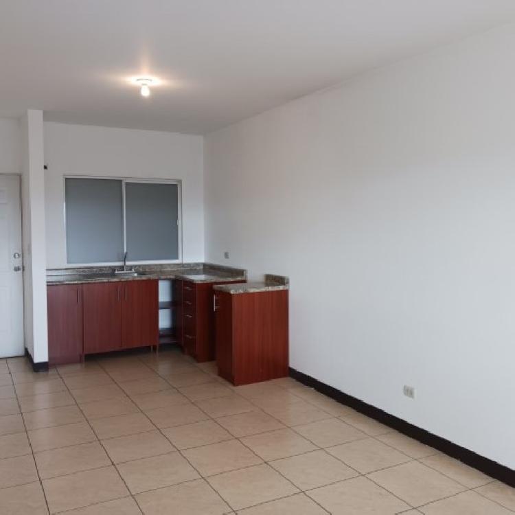 Apartamento en renta Torres Villa Linda Zona 7 Ciudad