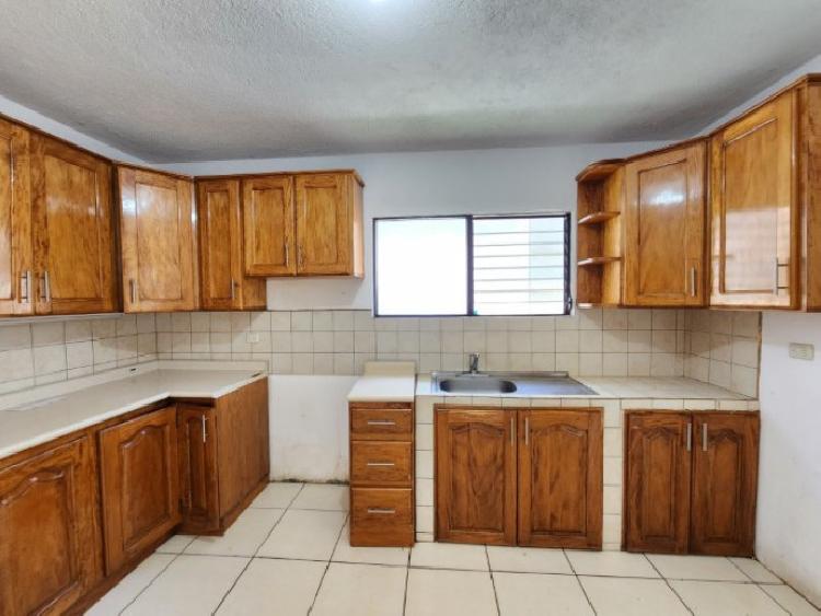 Casa en Venta Pinares de San Cristóbal