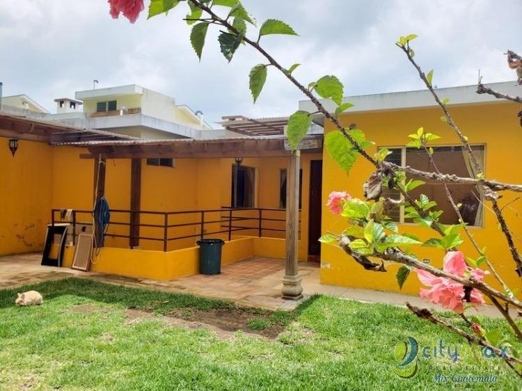 Casa en Venta en Bosques del Mirador Zona 6 Mixco 