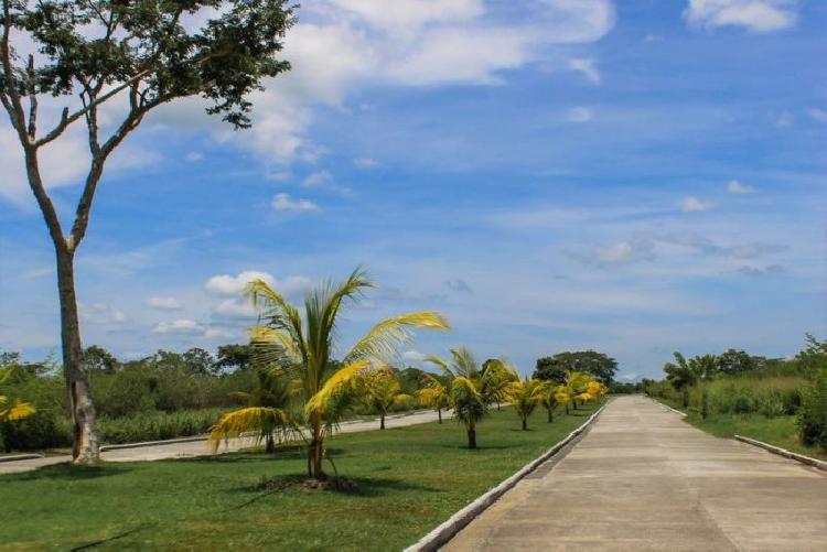 Lagunas de Monterrico, Terreno en Venta