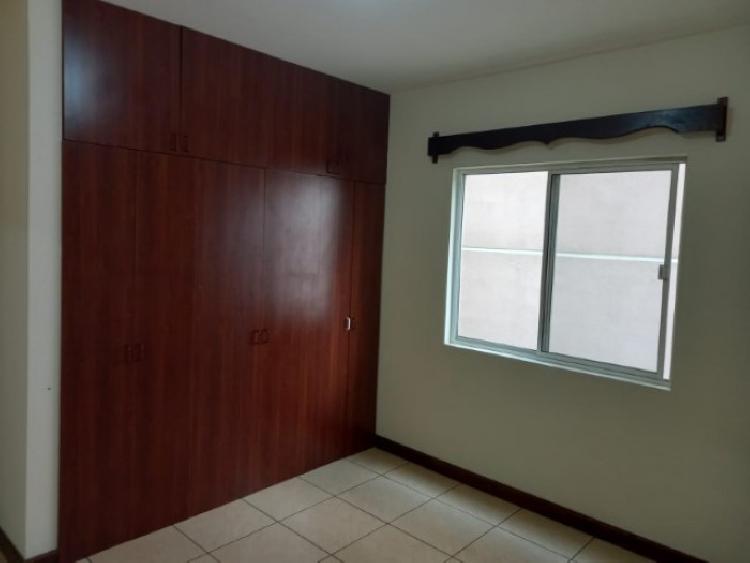 Apartamento en Venta en Zona 7 Villa Linda