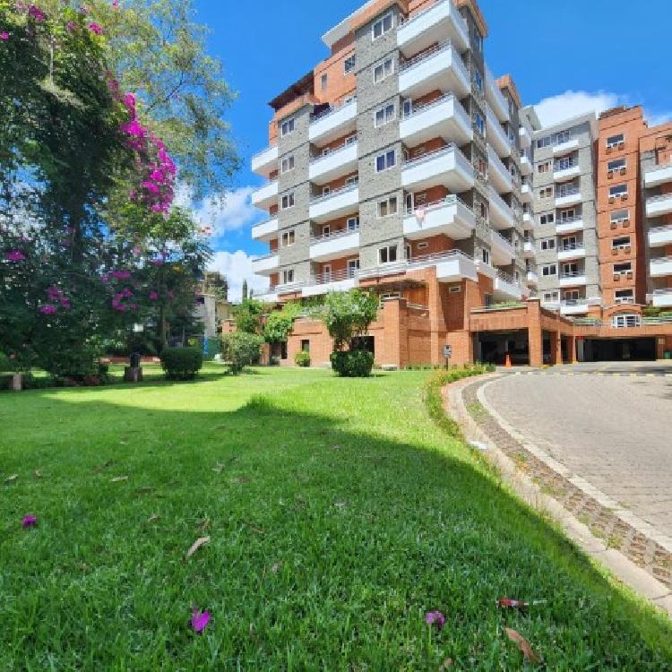 Apartamento en Venta Jardines de La Floresta Zona 7