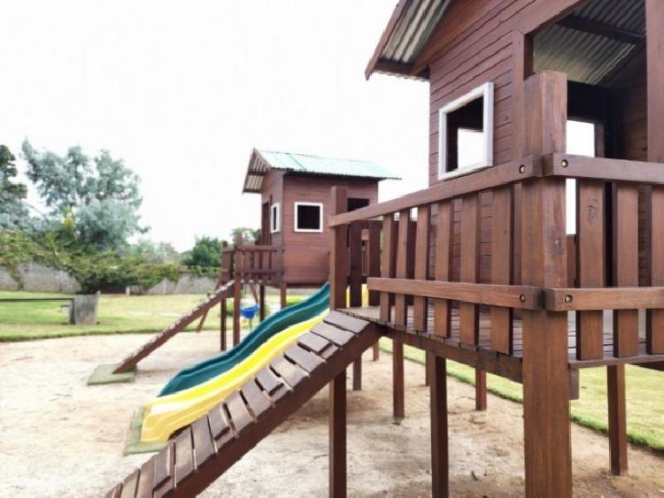 Casa en Renta San Cristóbal, de 4 habitaciones y jardín