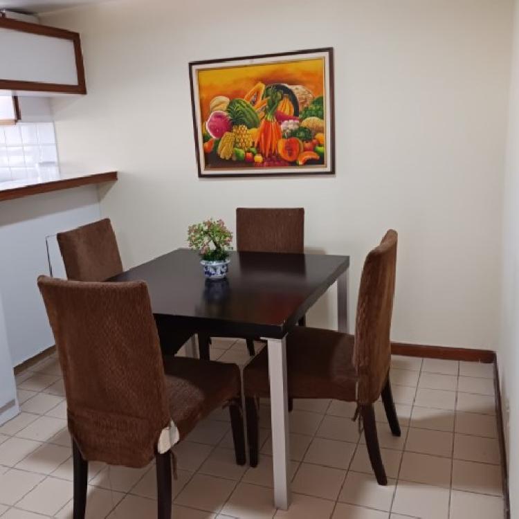 Apartamento Amueblado en Renta Zona 9 Ciudad Guatemala