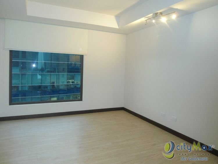 Apartamento en Renta Zona 10 Edificio Veinti4