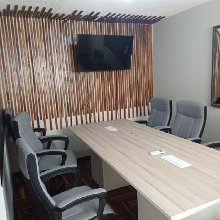 Oficina en Renta Zona 11 Condominio María José
