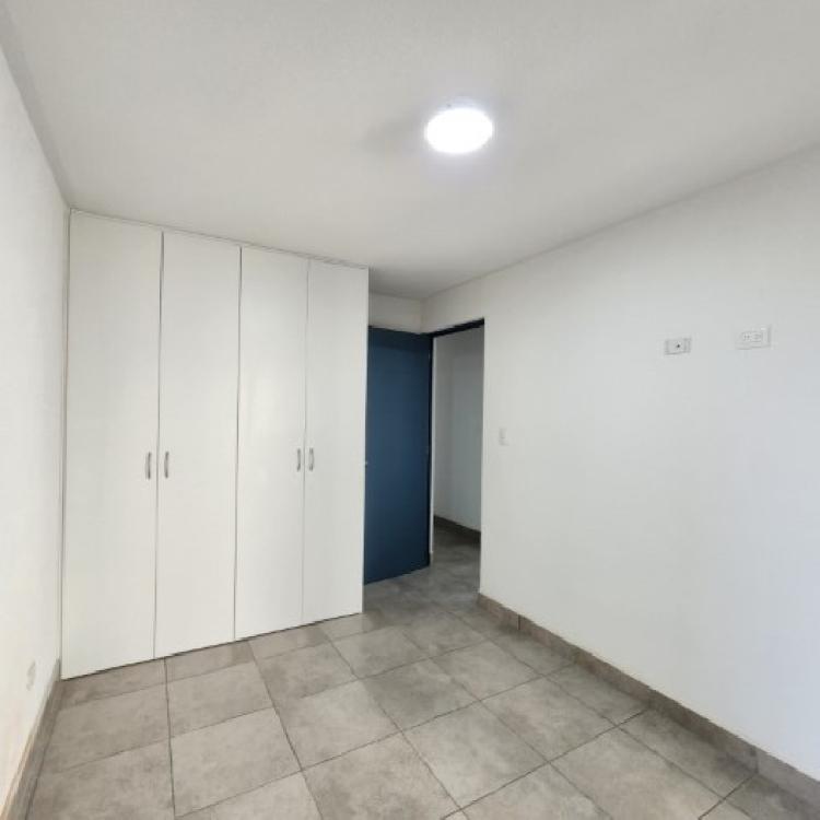 Apartamento con Jardín en Renta San Cristóbal