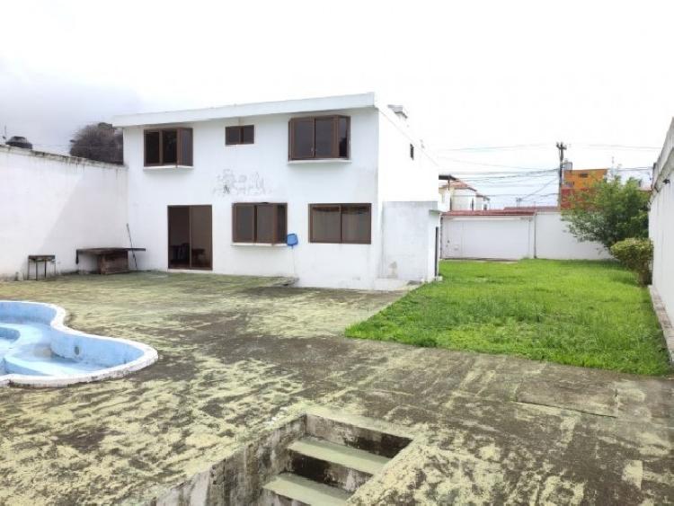 Casa en Venta Balcones de San Cristóbal, Guatemala