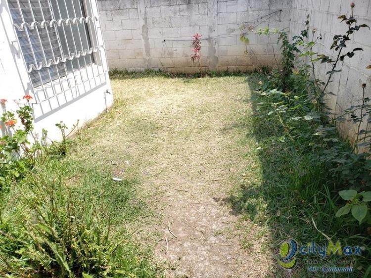 Casa en Venta sobre Bulevar San Jacinto Zona 10 Mixco