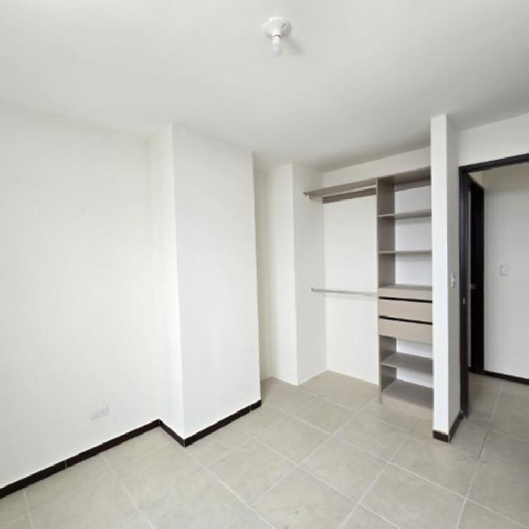 Apartamento en Renta en Parque San Jorge Zona 11 Ciudad